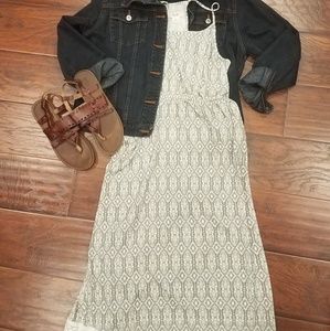 Mossimo maxi dress sz L (junior's)